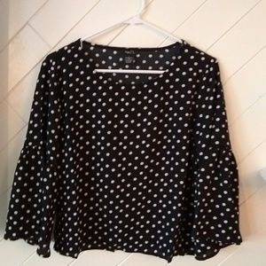 Bell sleeve top